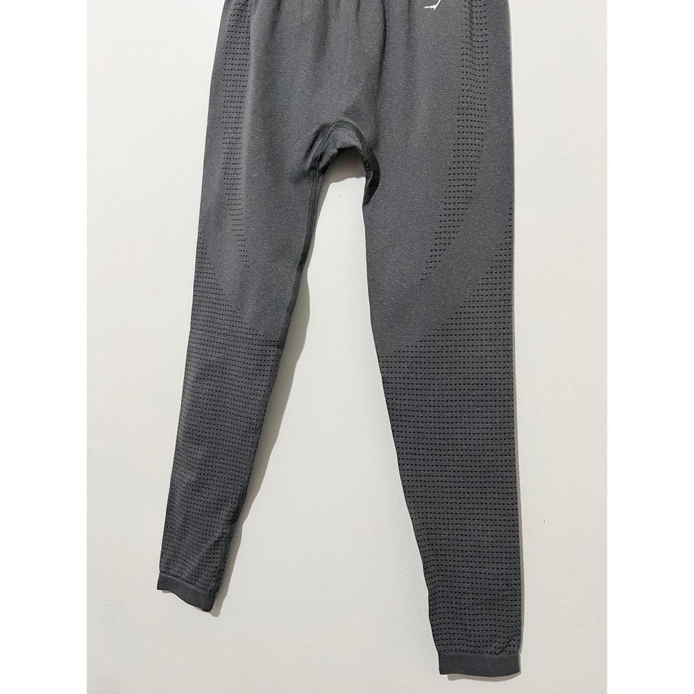 Gymshark Gray Seamless High Waisted Full Length  Leggings Size XS - Picture 3 of 9